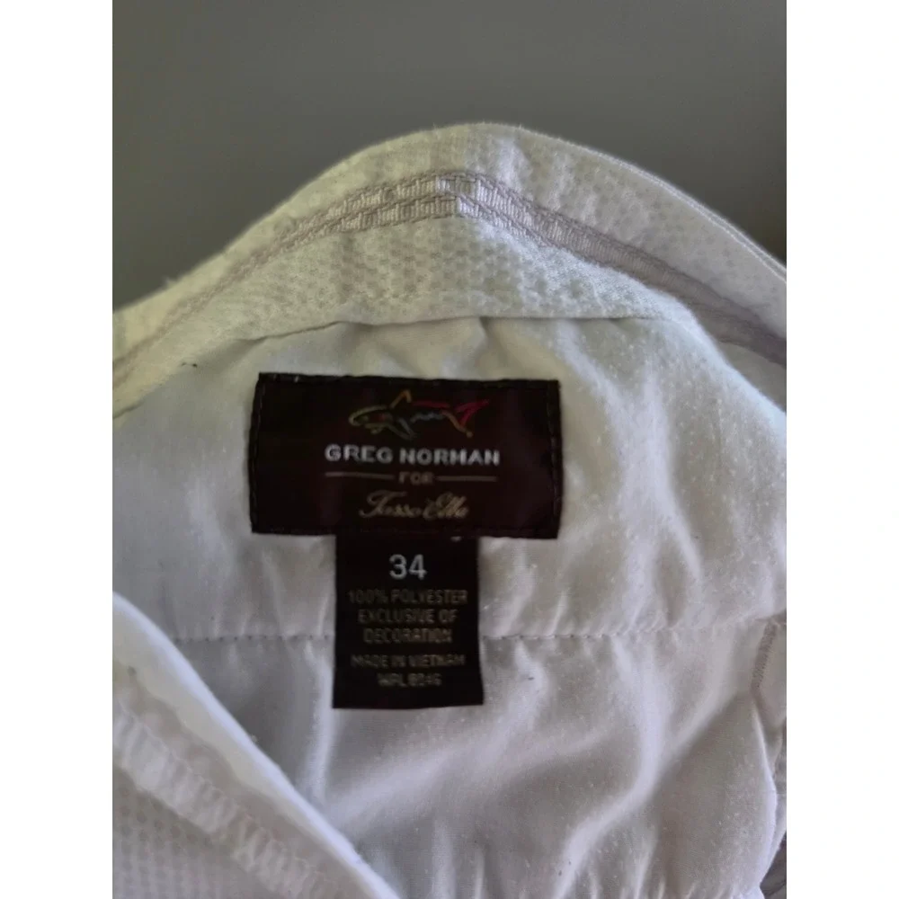 Greg Norman for Tasso Elba Mens Golf Shorts Stone Gray Shark Logo Size 34